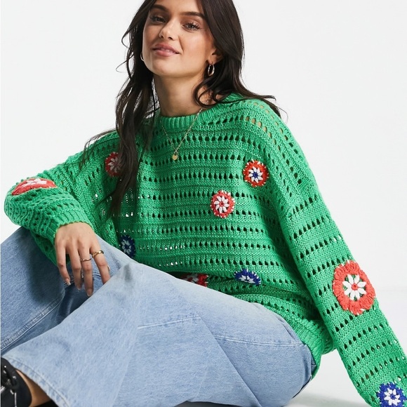 ASOS Green Crochet Sweater with Floral Detail – Size 4 - Picture 2 of 9